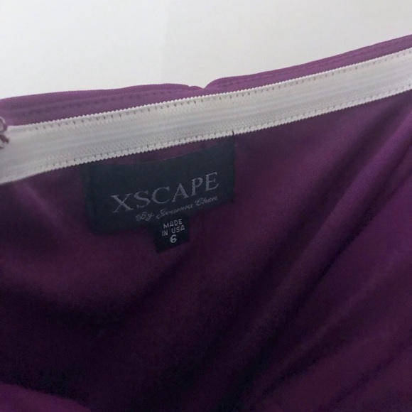 Elegant Xscape Cocktail Dress - Picture 2 of 3